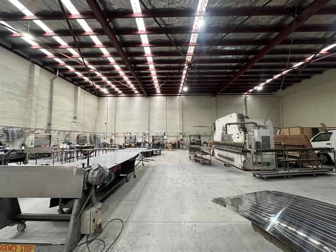 CBRE | 1,142sqm Mixed-Use Industrial