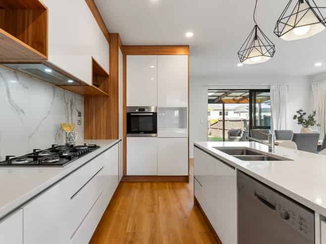 403 Ormiston Road, Flat Bush