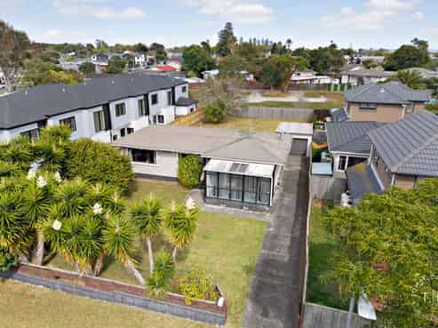 4 Mckean Avenue, Manurewa