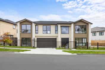 32 Tannaghmore Drive, Flat Bush