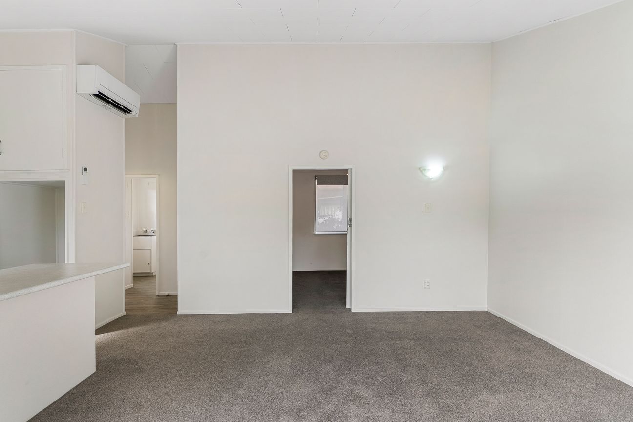 Super-sized 70 m² 1 Bedroom in the Best location - Mehr