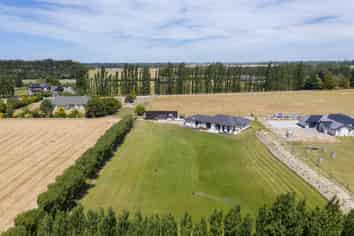 127 Albert Street, Elgin