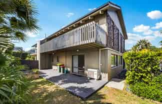 b/13 Muritai Road, Milford