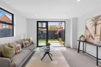 4/172 Colombo Street, Sydenham