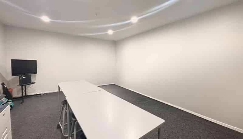 72 Thames Street, Pandora