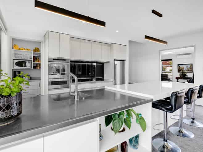 5D Vardon Way, Waiwhakaiho