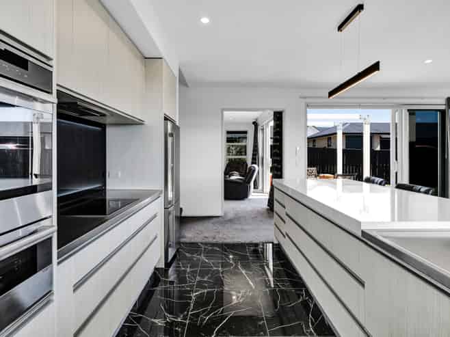 5D Vardon Way, Waiwhakaiho