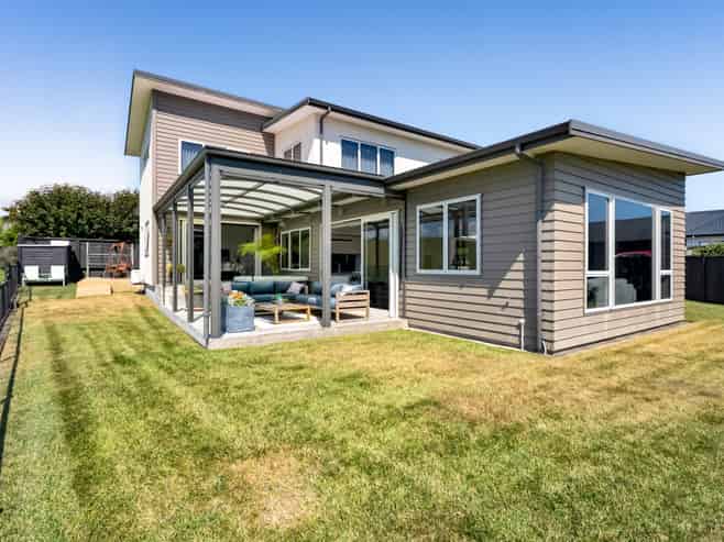 5D Vardon Way, Waiwhakaiho