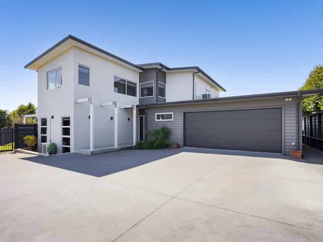5D Vardon Way, Waiwhakaiho
