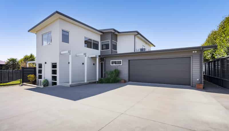 5D Vardon Way, Waiwhakaiho