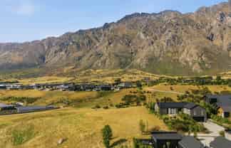 6 Wanderer Lane, Jacks Point