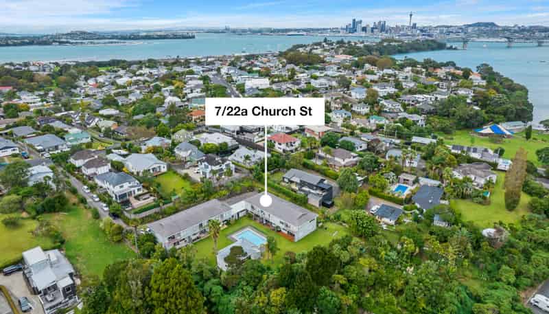7/22a Church Street, Northcote Point