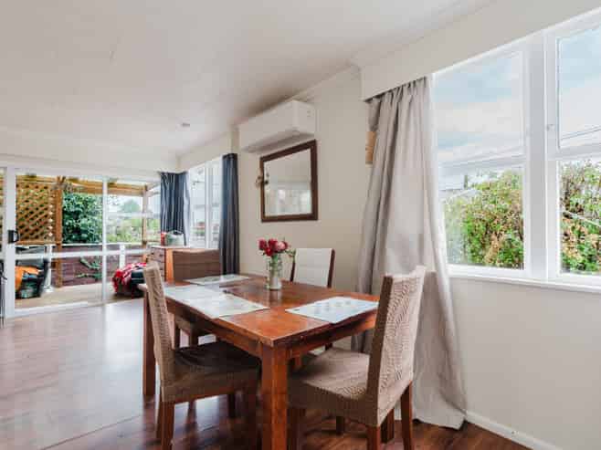 3 Leeds Street, Silverdale