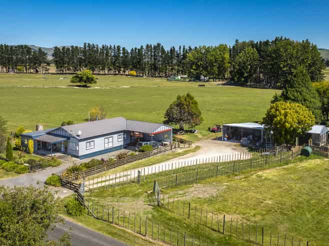 32 Poukawa Road, Poukawa