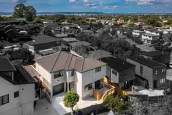 10A Mescal St, Massey