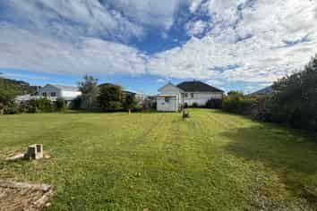 71 Clyde Crescent, Roslyn