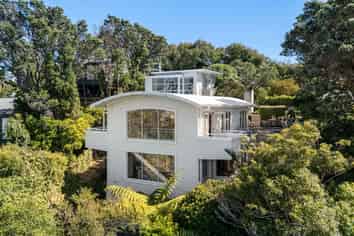 145 Barnard Street, Wadestown
