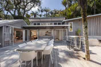 98 Motutara Road, Muriwai