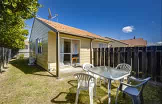 2/80 Latham Street, Marewa