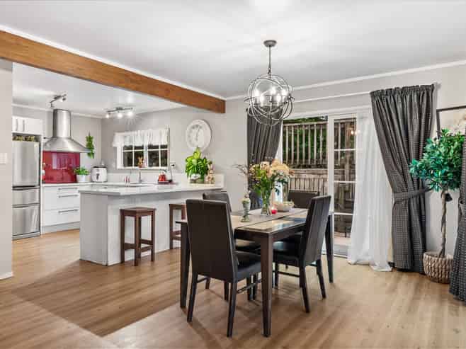 52a Rua Road, Glen Eden