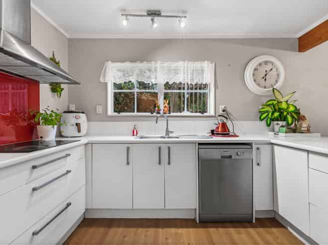 52a Rua Road, Glen Eden