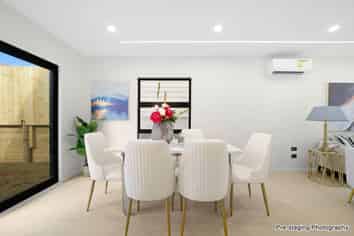 10/592 Massey Road, Mangere