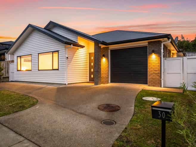 30 Accolage Boulevard, Kumeu