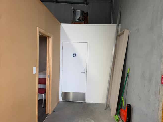 Industrial Unit in Superb Location