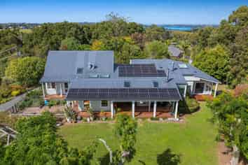22 Muncastor Road, Snells Beach