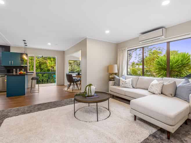 14 Packham Place, Beach Haven