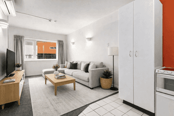 8/51 Adams Terrace, Kelburn