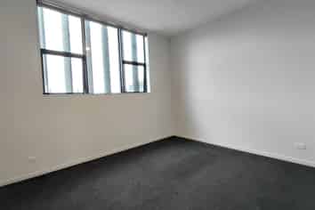 2/82 Riccarton Road, Riccarton