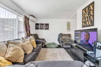 20 Cook Street, Marfell