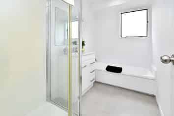 1/18 Coombe Avenue, Otara