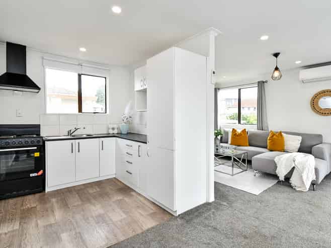 1/18 Coombe Avenue, Otara