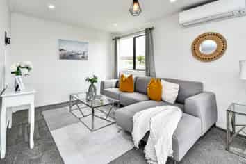 1/18 Coombe Avenue, Otara