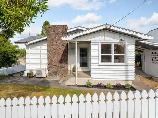 55 Graham Street, Hamilton East