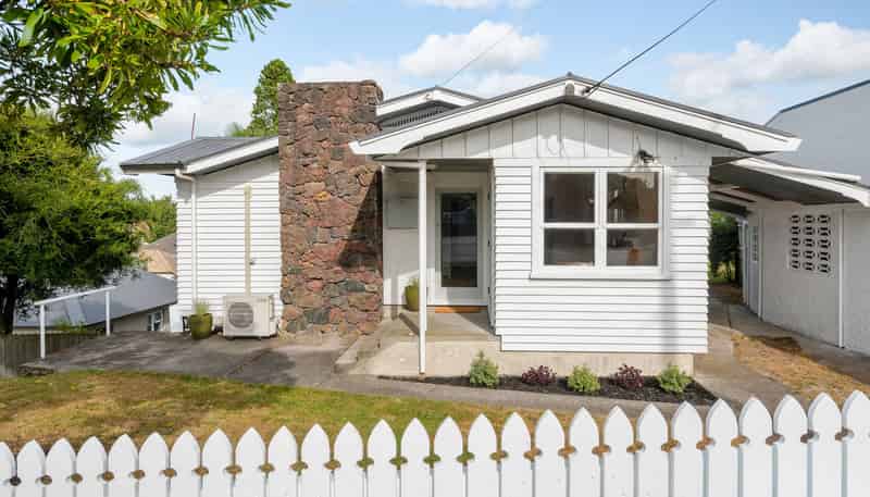 55 Graham Street, Hamilton East