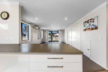 7 Discovery Place, Marfell