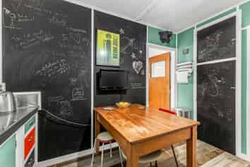 9 Parris Street, Moturoa