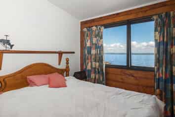 135B State Highway 33, Tikitere