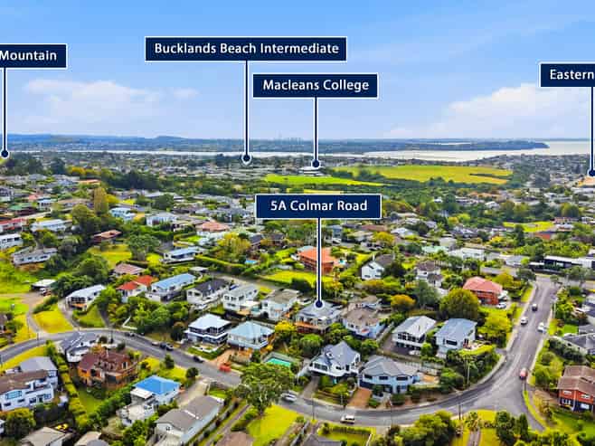 5A Colmar Road, Mellons Bay