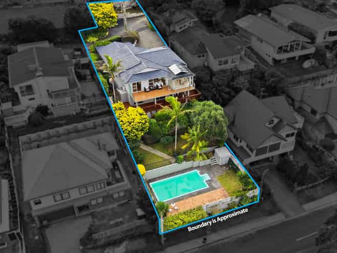 5A Colmar Road, Mellons Bay