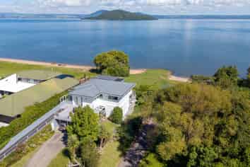 135A State Highway 33, Tikitere