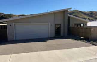 67 Crompton Avenue, Churton Park