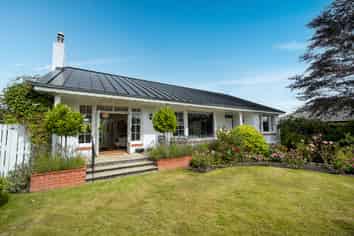 65 Layard Street, Windsor