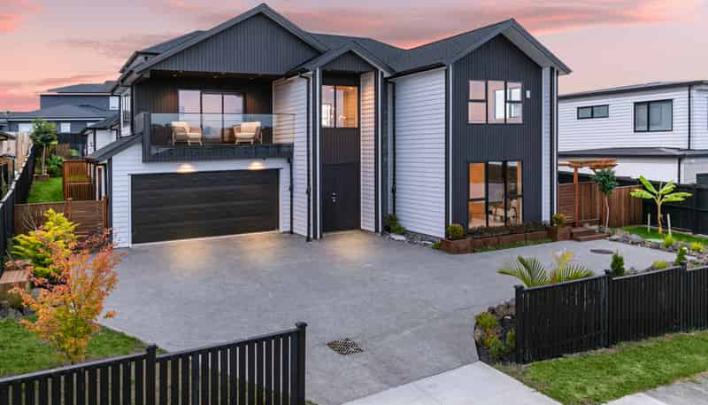 4 The Landing, Riverhead