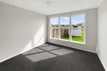 34 Devon Crescent, Bulls