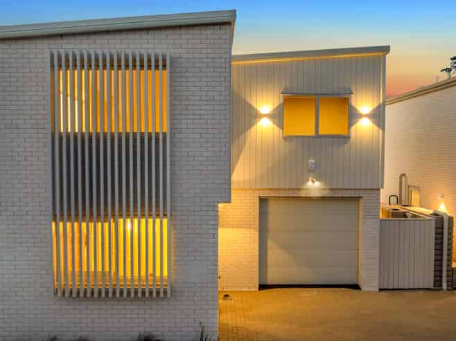 318 B & C Swanson Road, Henderson