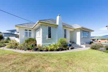 16 Edinburgh Street, Levin